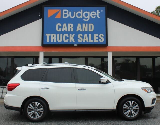 2020 Nissan Pathfinder SL FWD