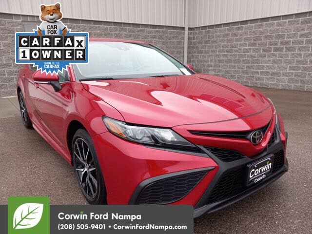 2024 Toyota Camry SE FWD