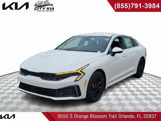 2025 Kia K5 LXS FWD