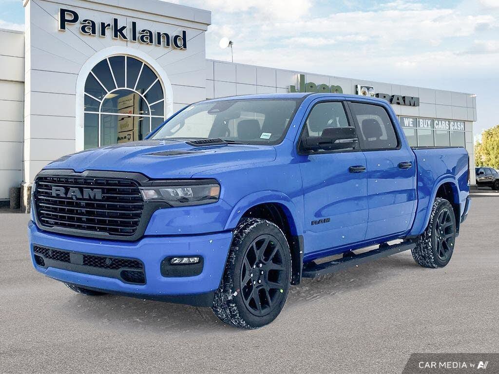 2025 RAM 1500 Laramie Crew Cab 4WD