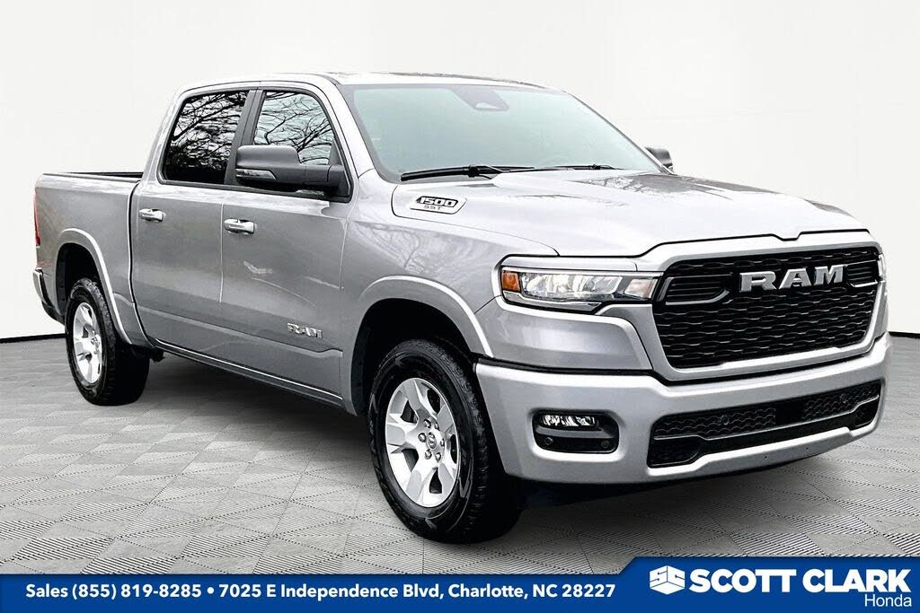 2025 RAM 1500 Big Horn Crew Cab 4WD
