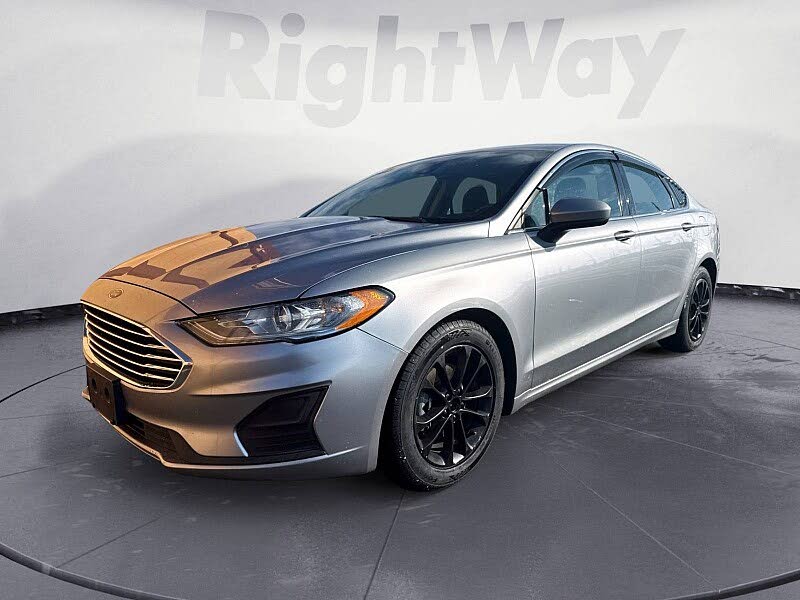 2020 Ford Fusion SE FWD