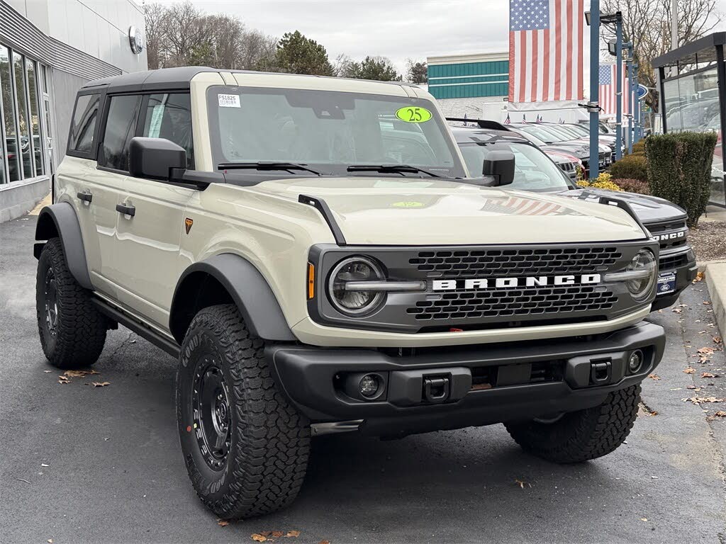 2025 Ford Bronco Badlands 4-Door 4WD