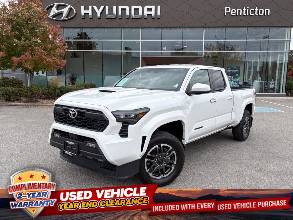 Toyota Tacoma SR5 Double Cab 4WD 2025