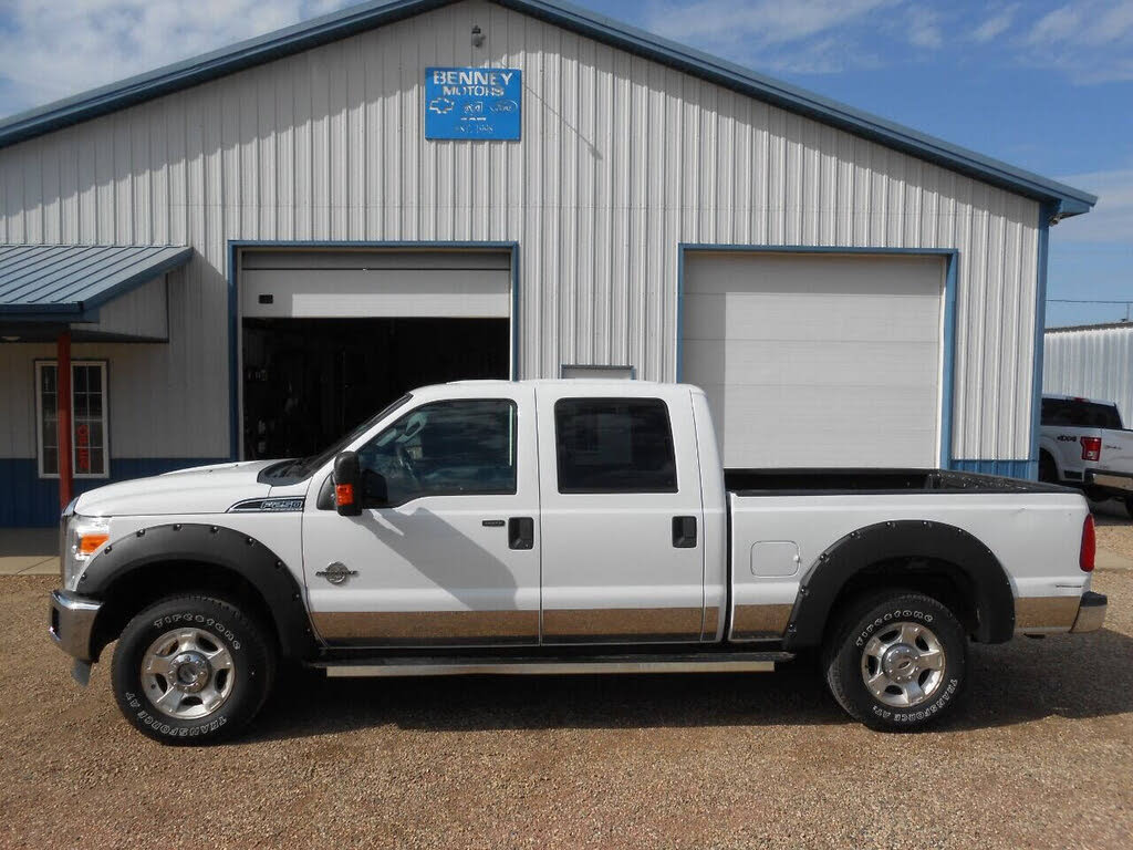 2011 Ford F-250 Super Duty XLT Crew Cab 4WD