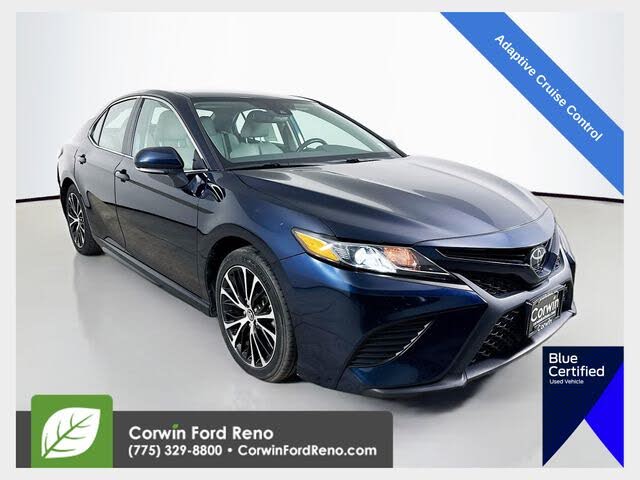 2019 Toyota Camry SE FWD
