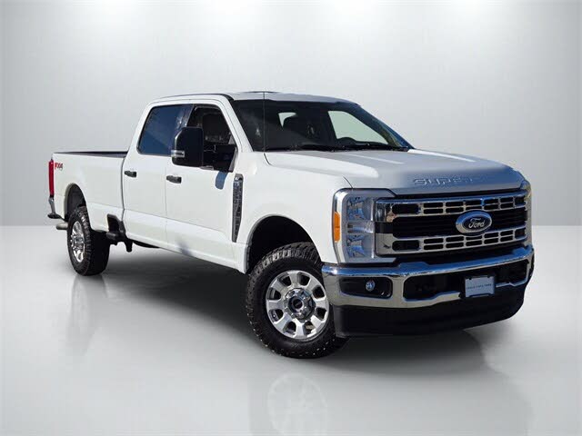 2023 Ford F-350 Super Duty XLT Crew Cab 4WD