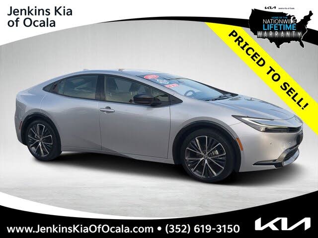 2023 Toyota Prius Limited FWD