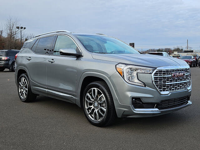 2024 GMC Terrain Denali AWD