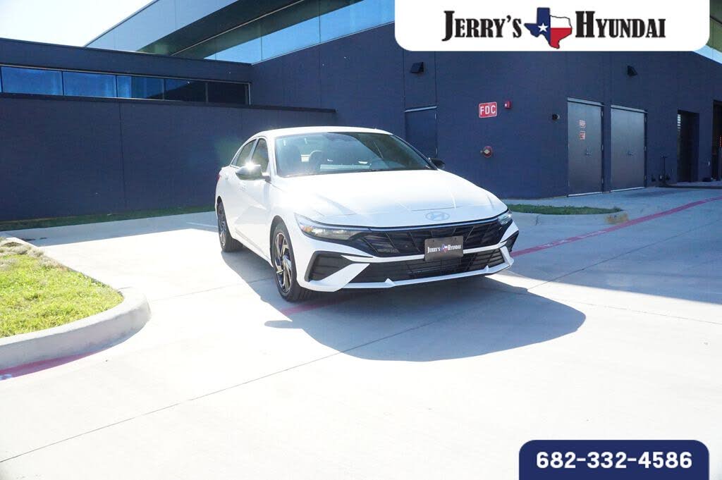 2026 Hyundai Elantra SEL Sport FWD