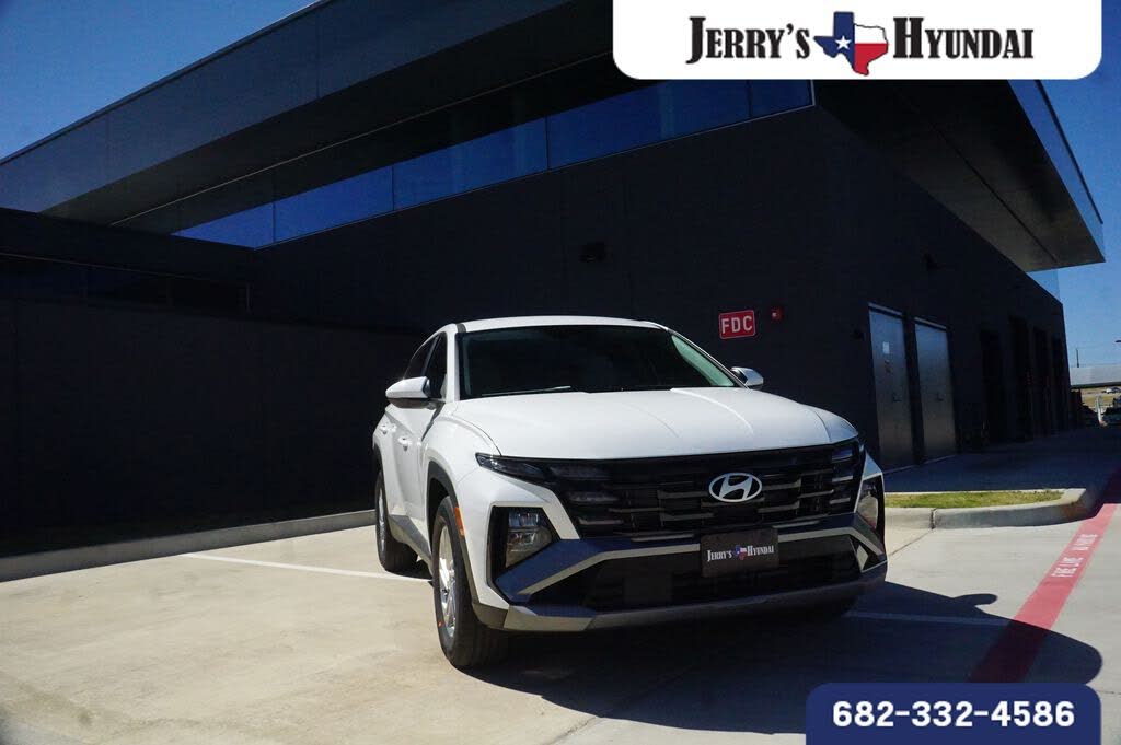 2026 Hyundai Tucson SE FWD