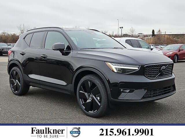 2026 Volvo XC40 B5 Ultra Black Edition AWD