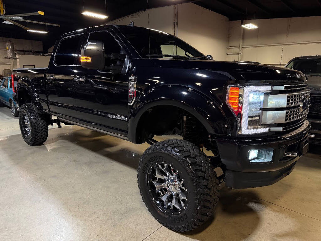 2019 Ford F-250 Super Duty Platinum Crew Cab 4WD