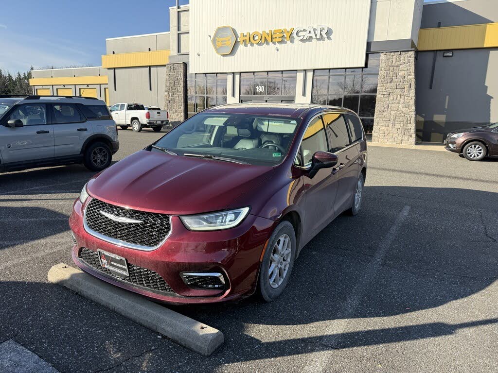 2023 Chrysler Pacifica Touring L FWD