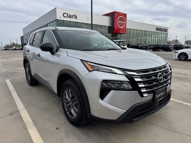 2024 Nissan Rogue S FWD