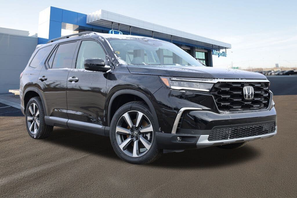 2025 Honda Pilot Touring AWD