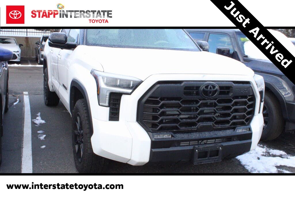2025 Toyota Tundra Limited CrewMax Cab 4WD