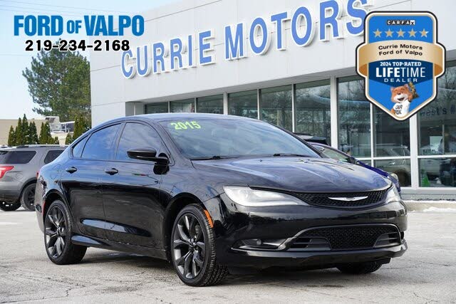 2015 Chrysler 200 S Sedan FWD