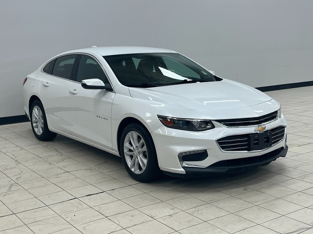 2017 Chevrolet Malibu LT FWD