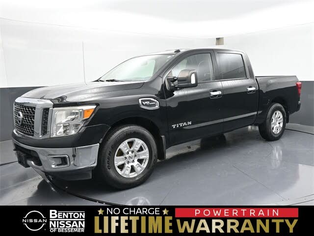 2017 Nissan Titan SV Crew Cab