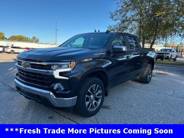 2022 Chevrolet Silverado 1500 LT Crew Cab 4WD