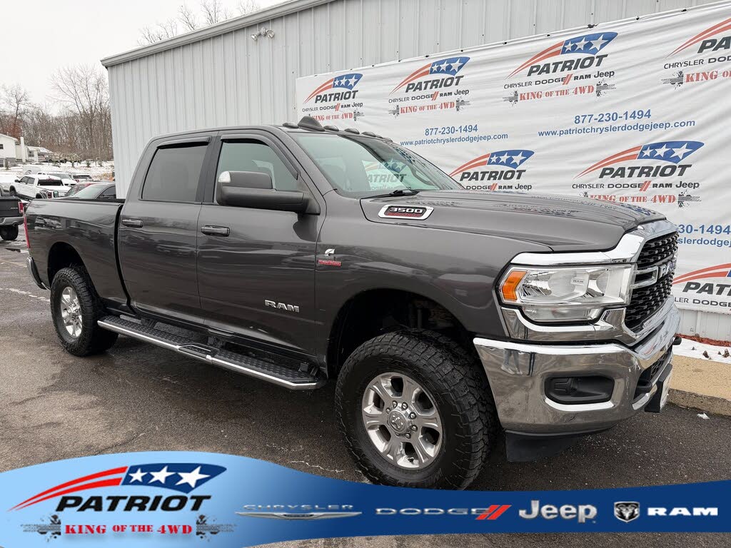 2022 RAM 3500 Big Horn Crew Cab 4WD