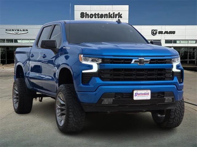 2023 Chevrolet Silverado 1500 RST Crew Cab 4WD