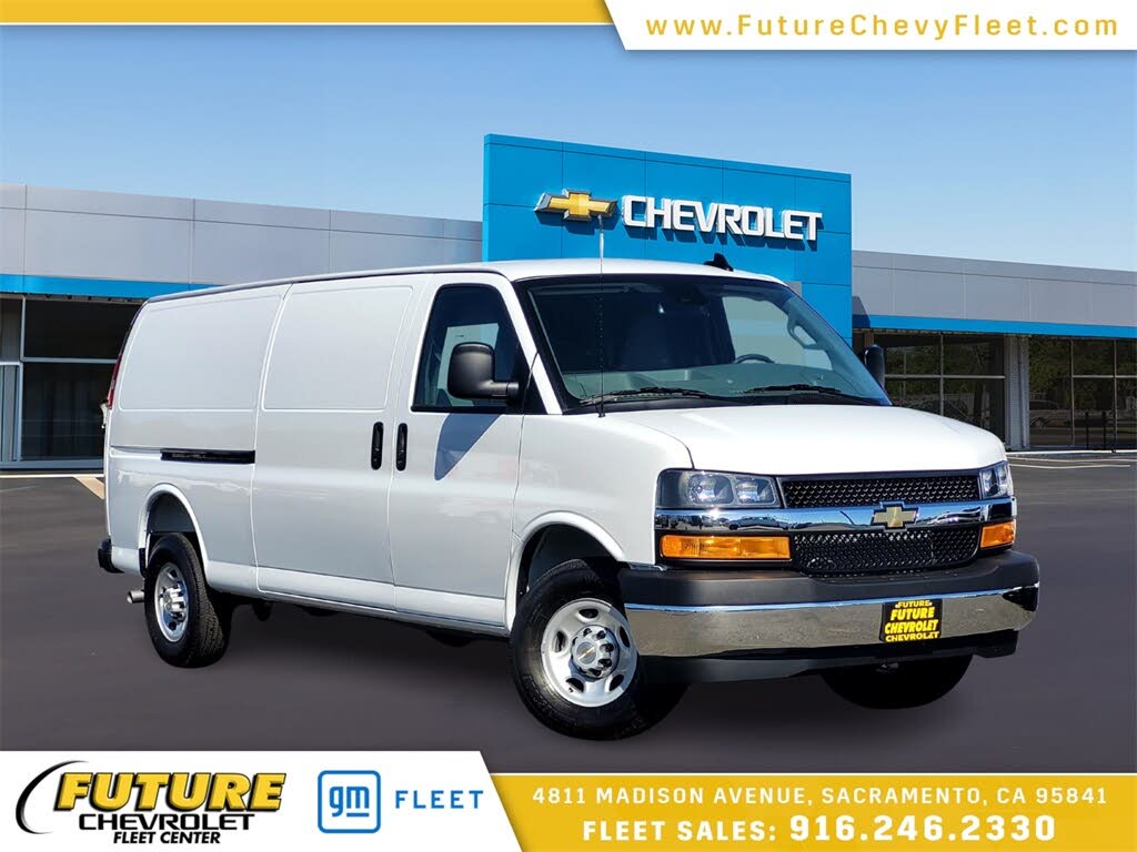 2025 Chevrolet Express Cargo 3500 RWD