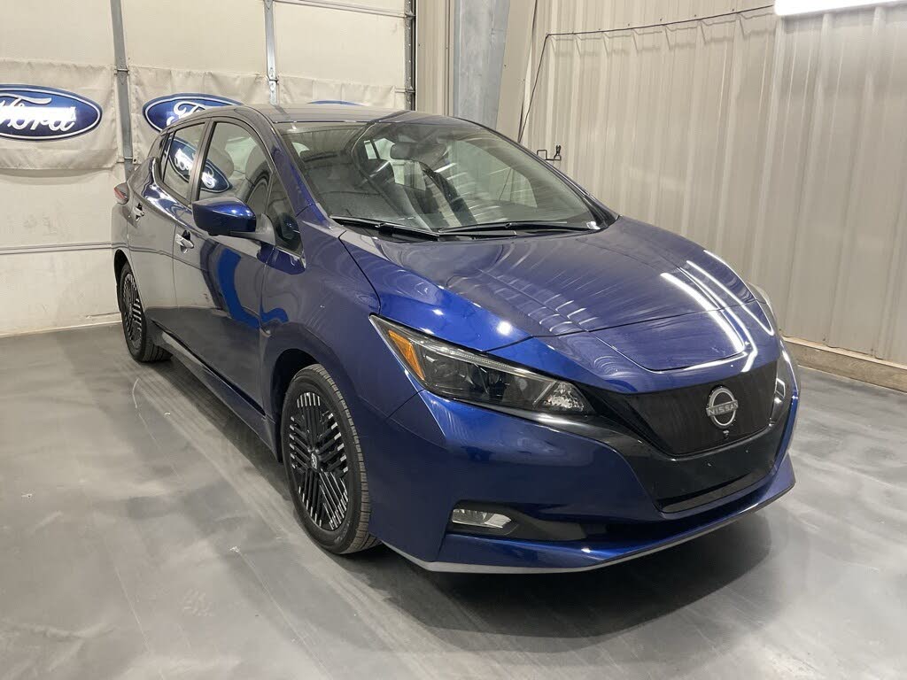 2025 Nissan LEAF SV Plus FWD
