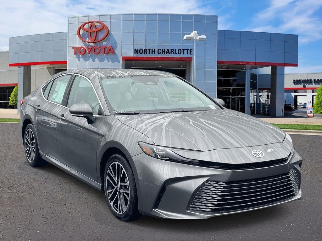 2026 Toyota Camry XLE FWD