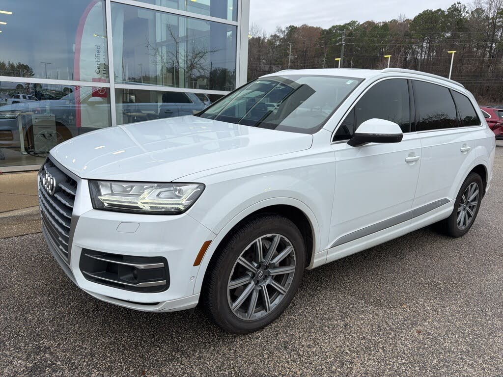 2019 Audi Q7 55 TFSI quattro Premium Plus
