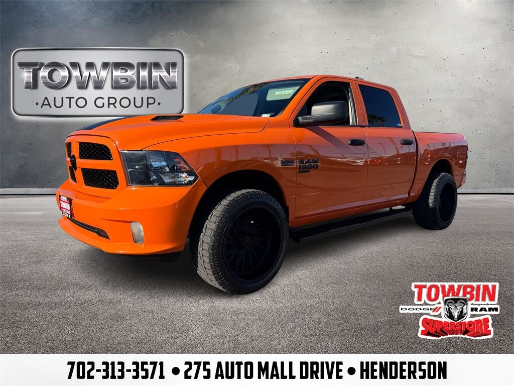 2019 RAM 1500 Classic Express Crew Cab 4WD