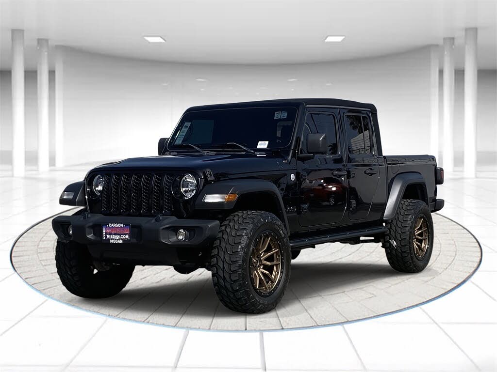 2020 Jeep Gladiator Sport Crew Cab 4WD