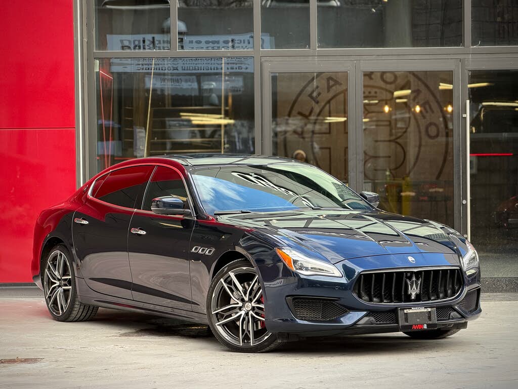 2022 Maserati Quattroporte Modena Q4 AWD