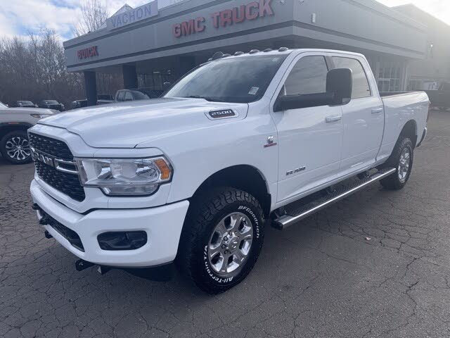 2022 RAM 2500 Big Horn Crew Cab 4WD