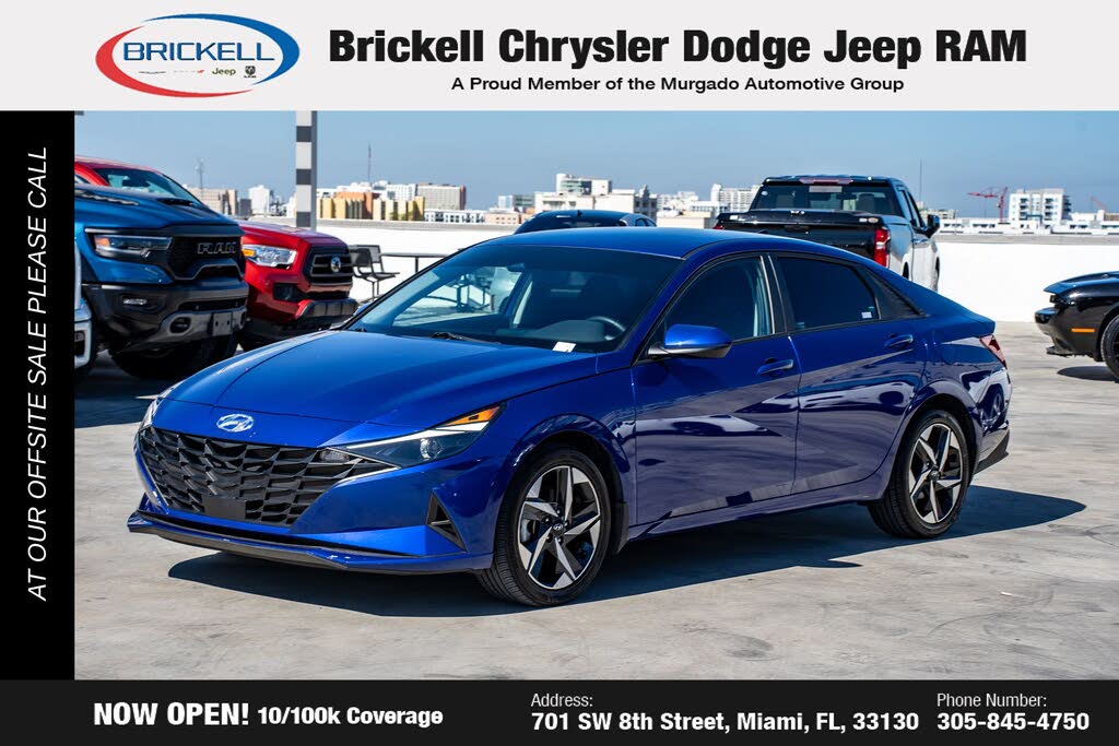 2023 Hyundai Elantra SEL FWD