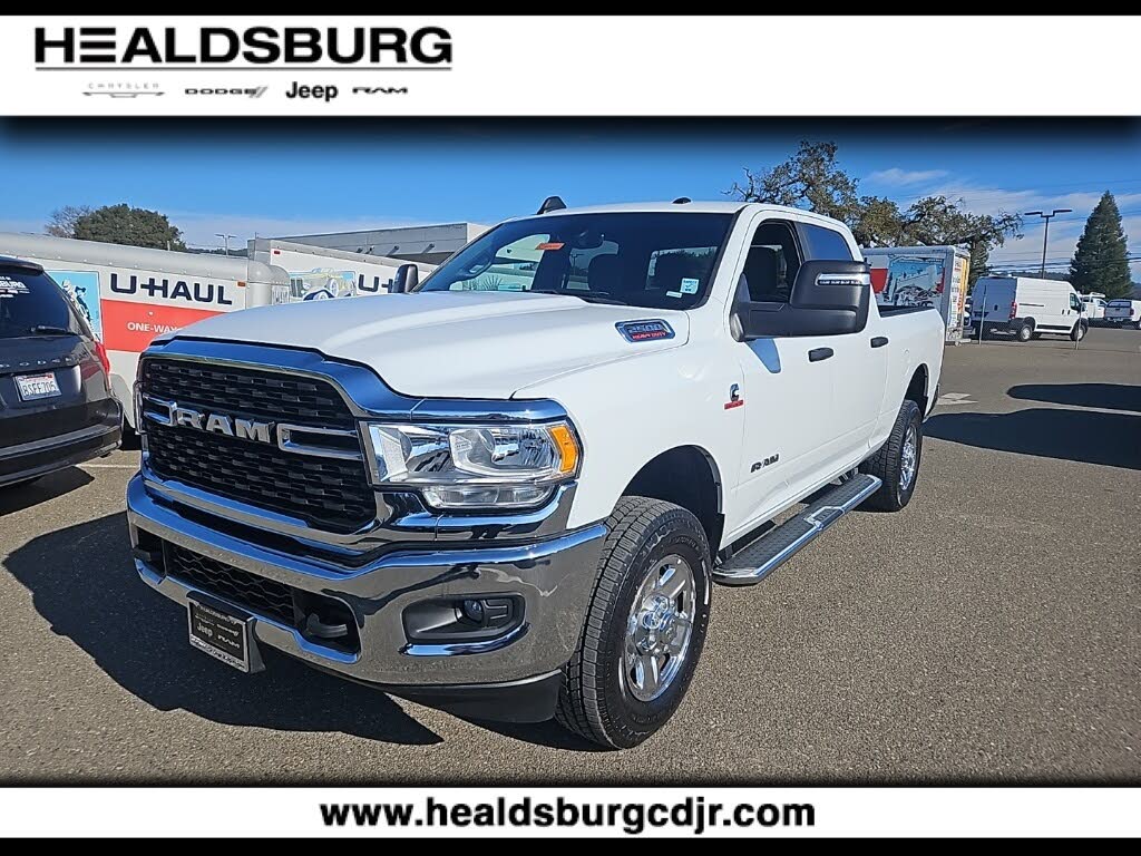 2023 RAM 2500 Big Horn Crew Cab 4WD