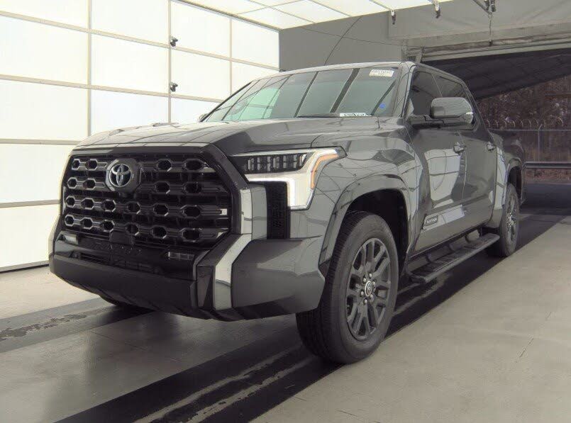 2023 Toyota Tundra Hybrid Platinum HV CrewMax Cab 4WD