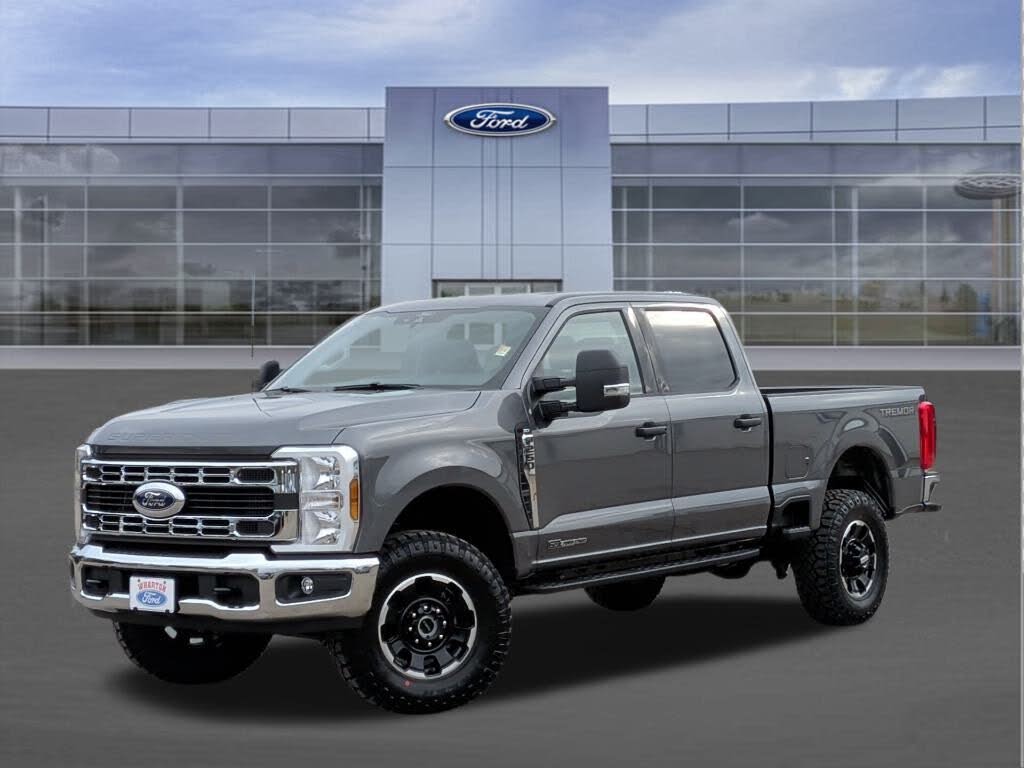 2026 Ford F-250 Super Duty XLT Crew Cab 4WD