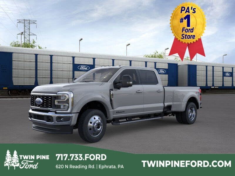 2026 Ford F-450 Super Duty Lariat Crew Cab LB DRW 4WD