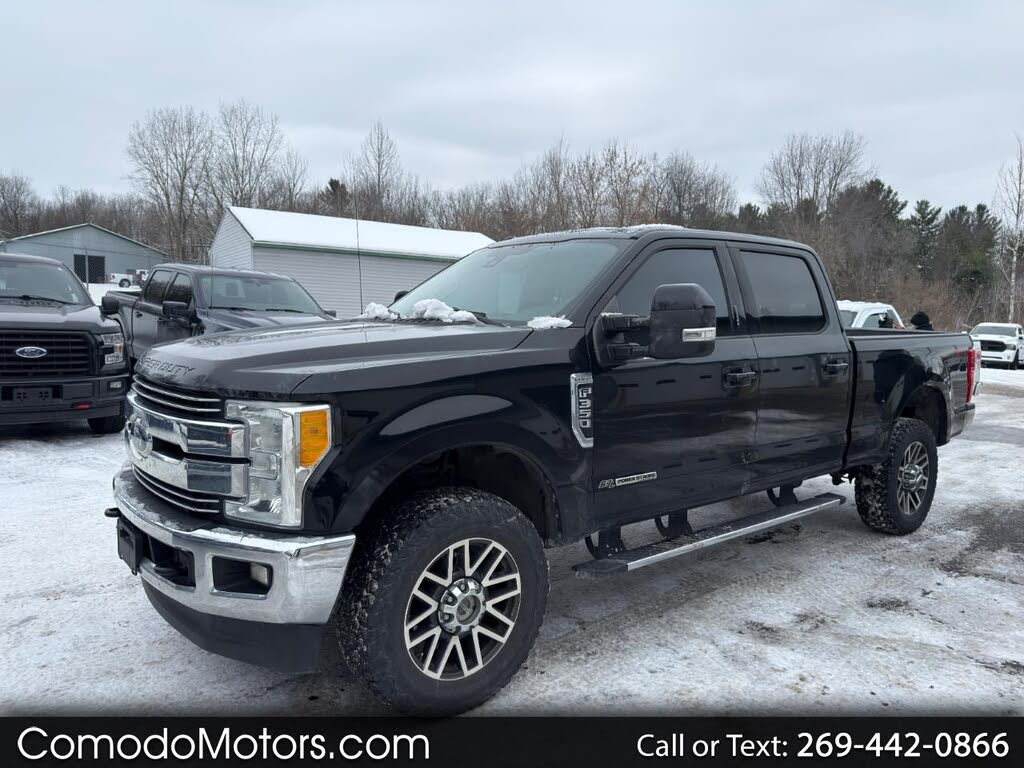 2017 Ford F-350 Super Duty Lariat Crew Cab 4WD