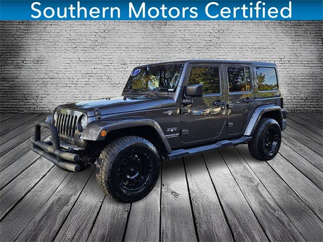 2017 Jeep Wrangler Unlimited Sahara 4WD