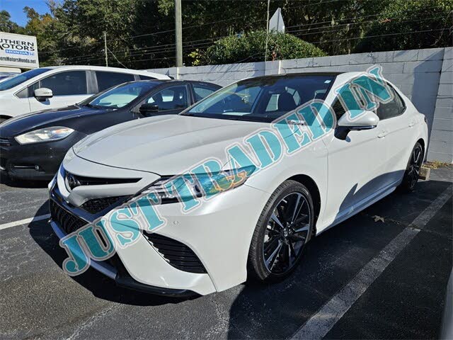 2019 Toyota Camry XSE V6 FWD