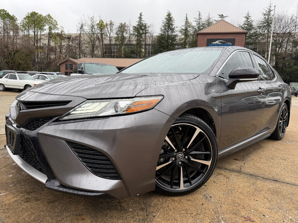 2019 Toyota Camry XSE FWD