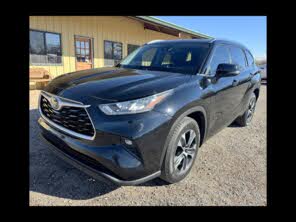 Toyota Highlander XLE FWD