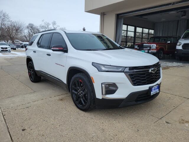 2023 Chevrolet Traverse Premier AWD