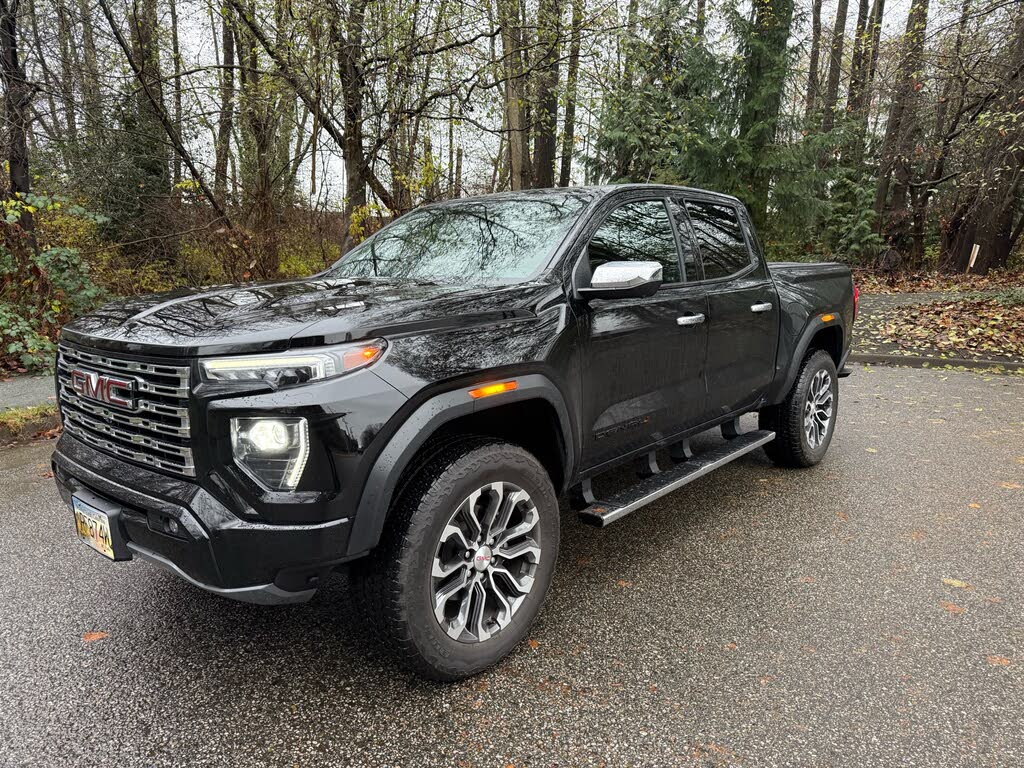 2023 GMC Canyon Denali Crew Cab 4WD