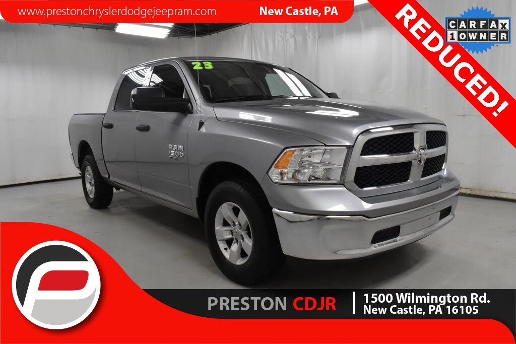 2023 RAM 1500 Classic SLT Crew Cab 4WD