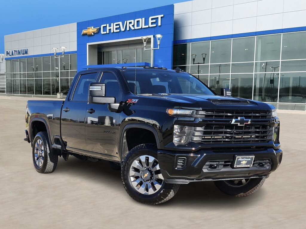 2024 Chevrolet Silverado 2500HD Custom Crew Cab 4WD