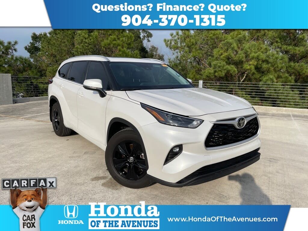 2024 Toyota Highlander XLE FWD